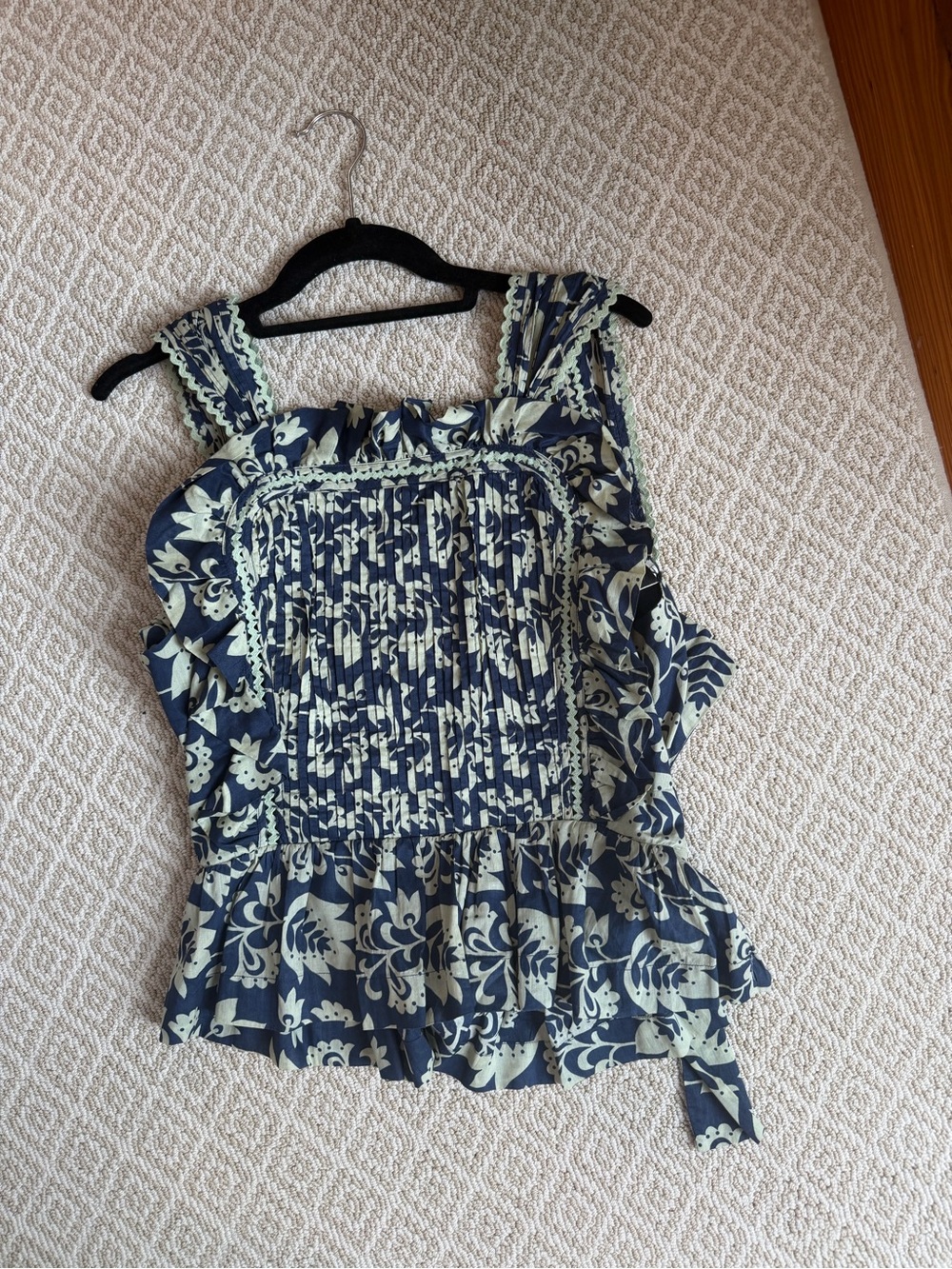 Sea New York Sleeveless Smocked Top Ties in back size M